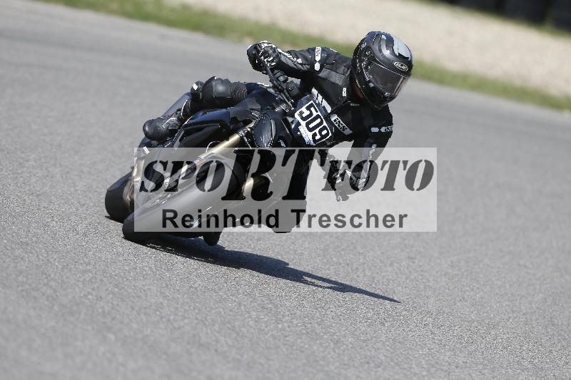 /45 10.08.2025 Plüss Moto Sport ADR/Einsteiger/509